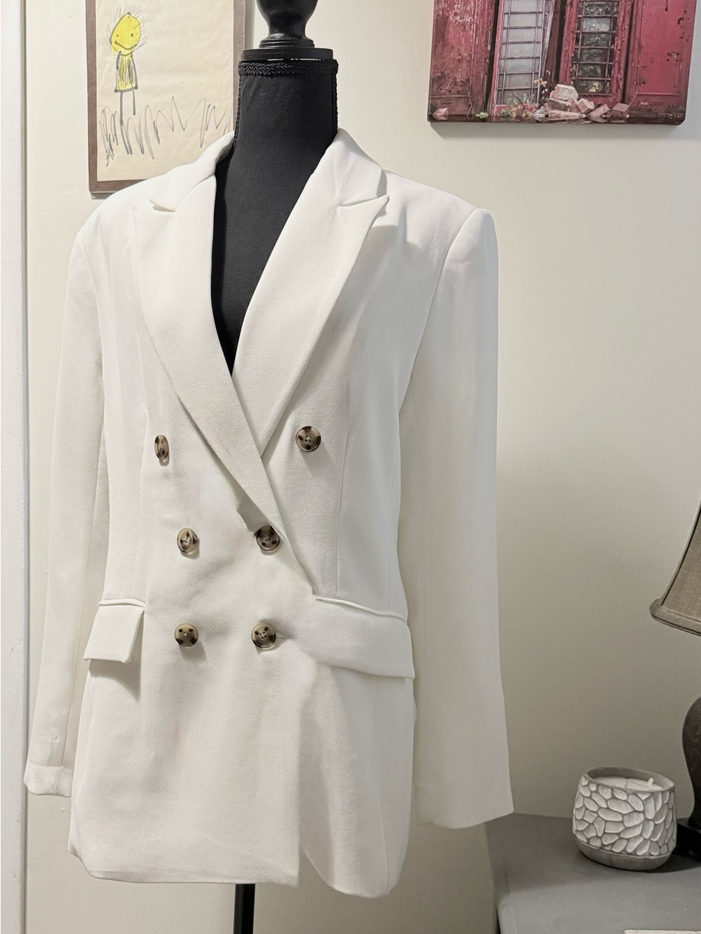 Women’s white double breasted jacket